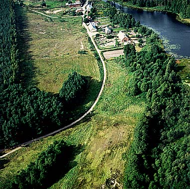 air_gleboczek2.JPG - 72630 Bytes